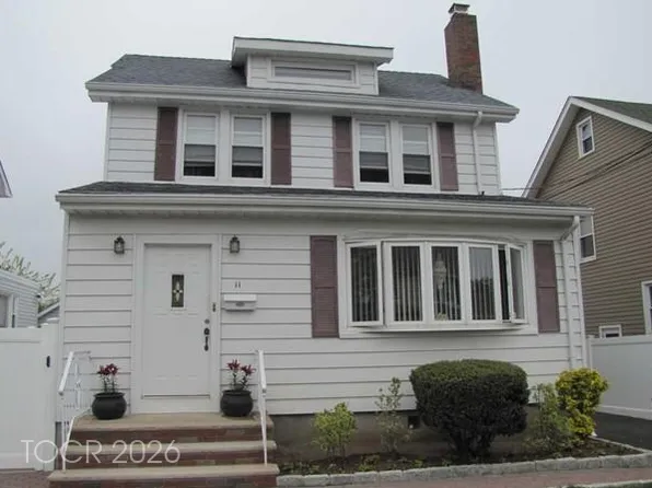 11 Louis St Floor 2, Lodi, NJ 07644