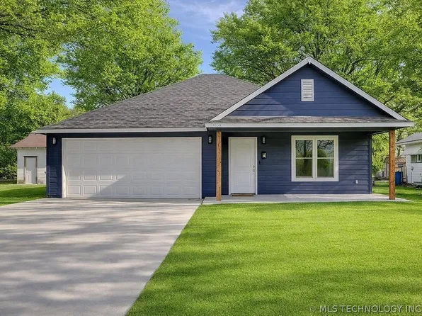 209 E Pine St, Skiatook, OK 74070