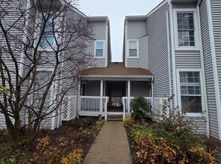 44 Fox Run Dr, Englewood, NJ 07631