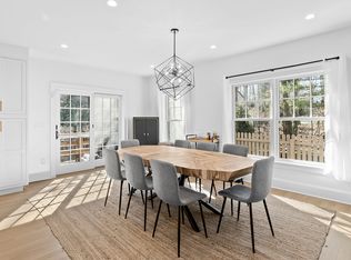 22 Scrimshaw Dr, Southampton, NY 11968