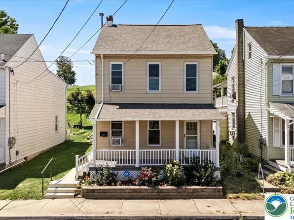 221 Greenwich St, Kutztown, PA 19530