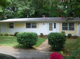 106 King George Cir, Charlottesville, VA 22901