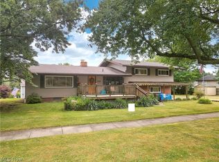 235 High Grove Blvd, Akron, OH 44312