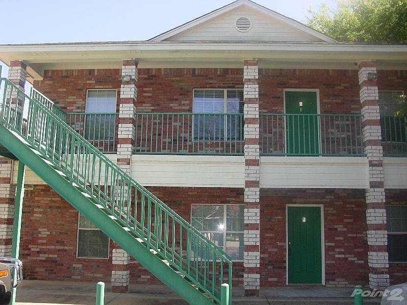 1st image of 1220 Wood Ave #B