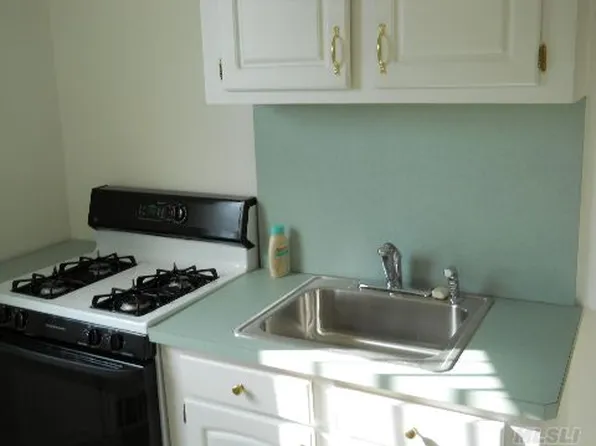 67-25 Clyde Street image 1 of 5