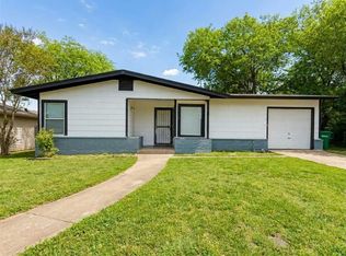 307 Hartline Dr, San Antonio, TX 78218