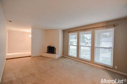 2nd image of 942 Placer Ave