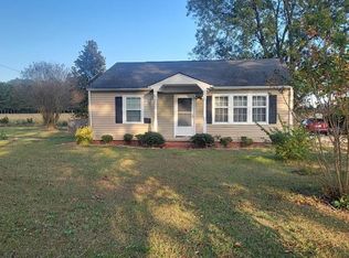 9430 Silver Spoon Rd, Clarkton, NC 28433