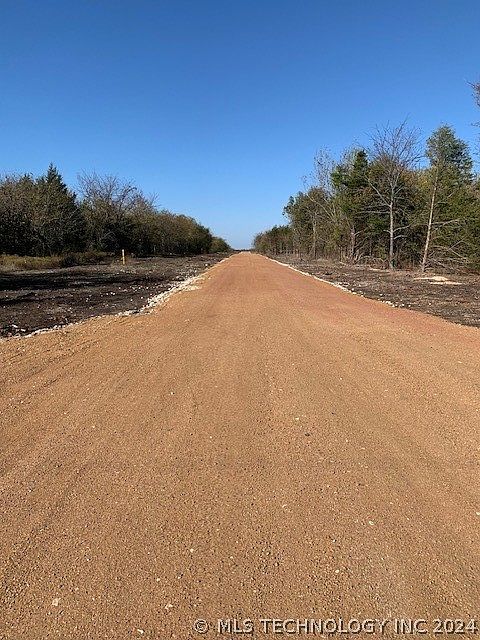 2nd image of 38 Old Willis Rd