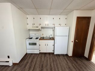 768 Lakeview Ave, Lowell, MA 01850