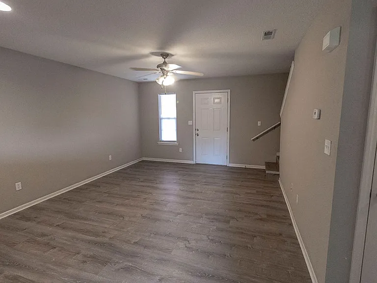 4001 Snowy Owl Dr — Photo 5