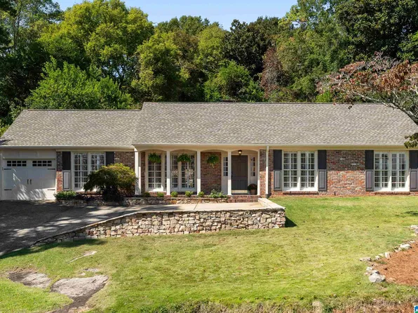 712 Lexington Rd, Vestavia Hills, AL 35216