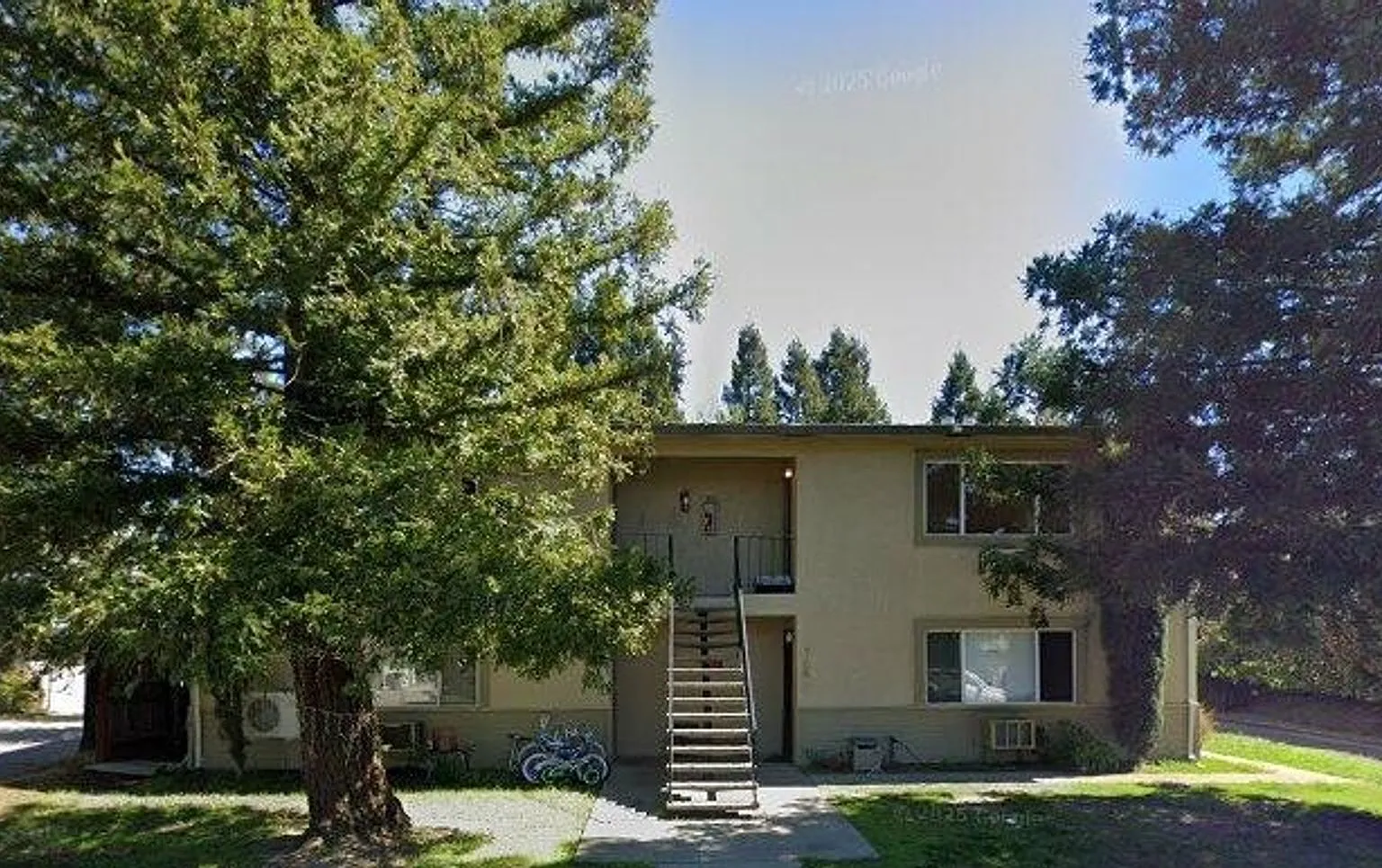 2 Bedroom 2 Bath Upstairs Unit in Granite Bay — Photo 1