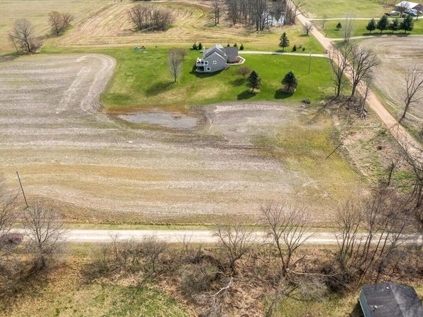 Schrepfer Rd, Howell, MI 48855