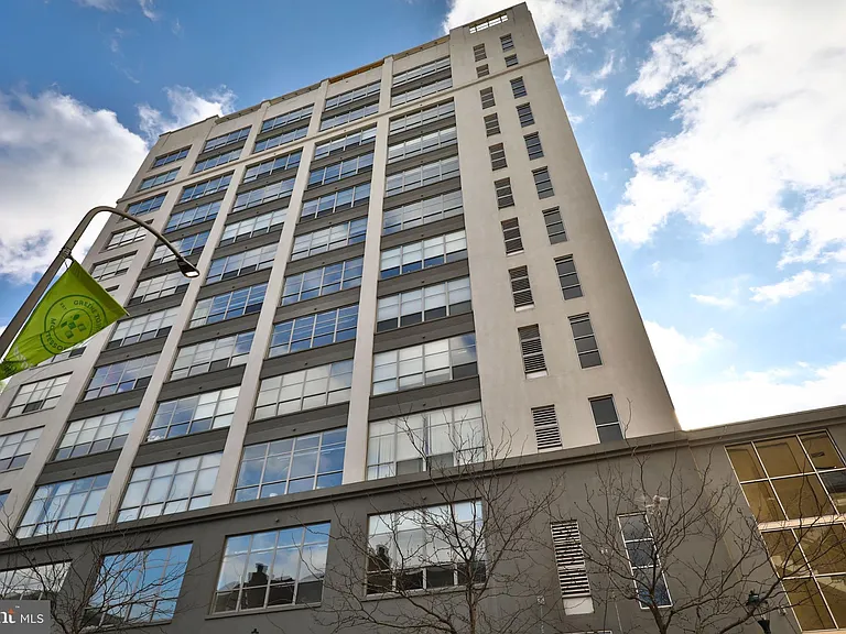 2200 Arch St #609 — Photo 9