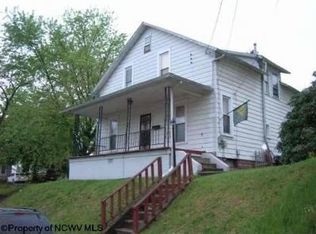 387 Dille St, Morgantown, WV 26505