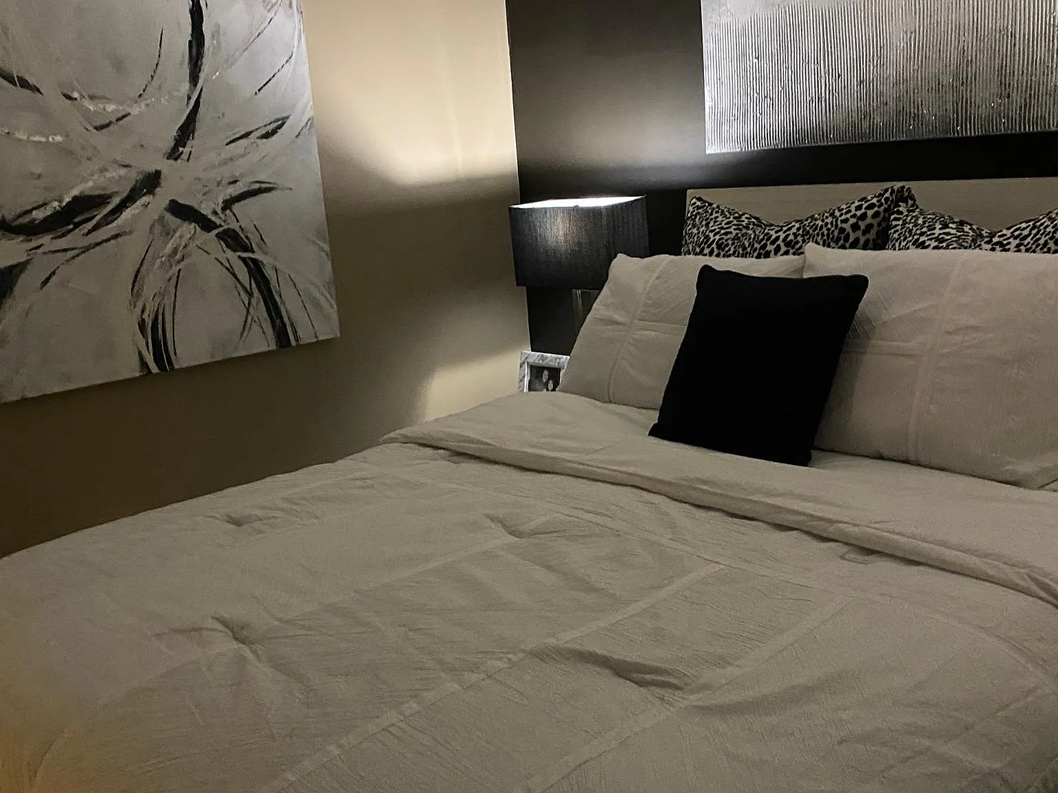 2 bed, 1426 sqft, $2,100 — Photo 2
