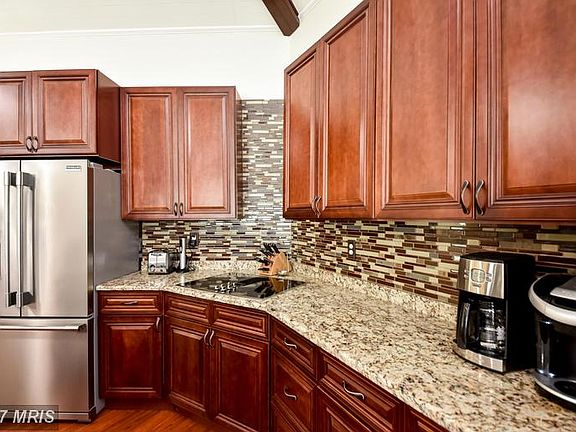 3rd image of 12053 Wright Ln