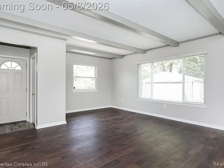 2716 Ardmore Ave — Photo 4