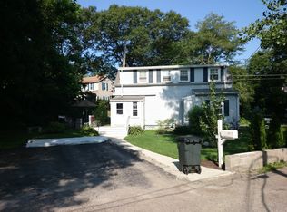 182 Cottage Rd, Boston, MA 02132