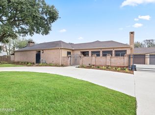 308 Monteigne Dr, Lafayette, LA 70506