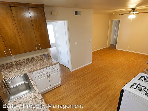 3rd image of 8146 Shasta St