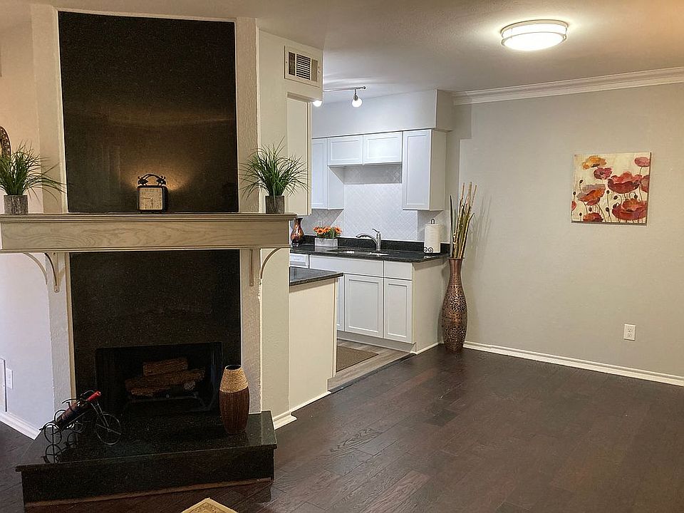 1st image of 2638 Custer Pkwy APT A