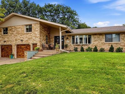 3115 Spring Valley Rd, Dubuque, IA, 52001
