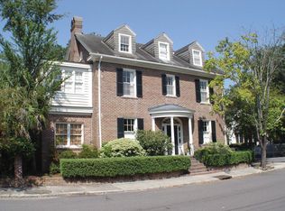 2 Lowndes St, Charleston, SC 29401