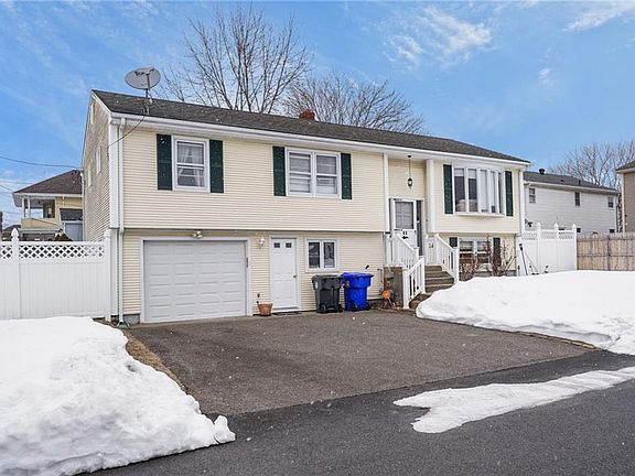 3rd image of 28 Halsey St