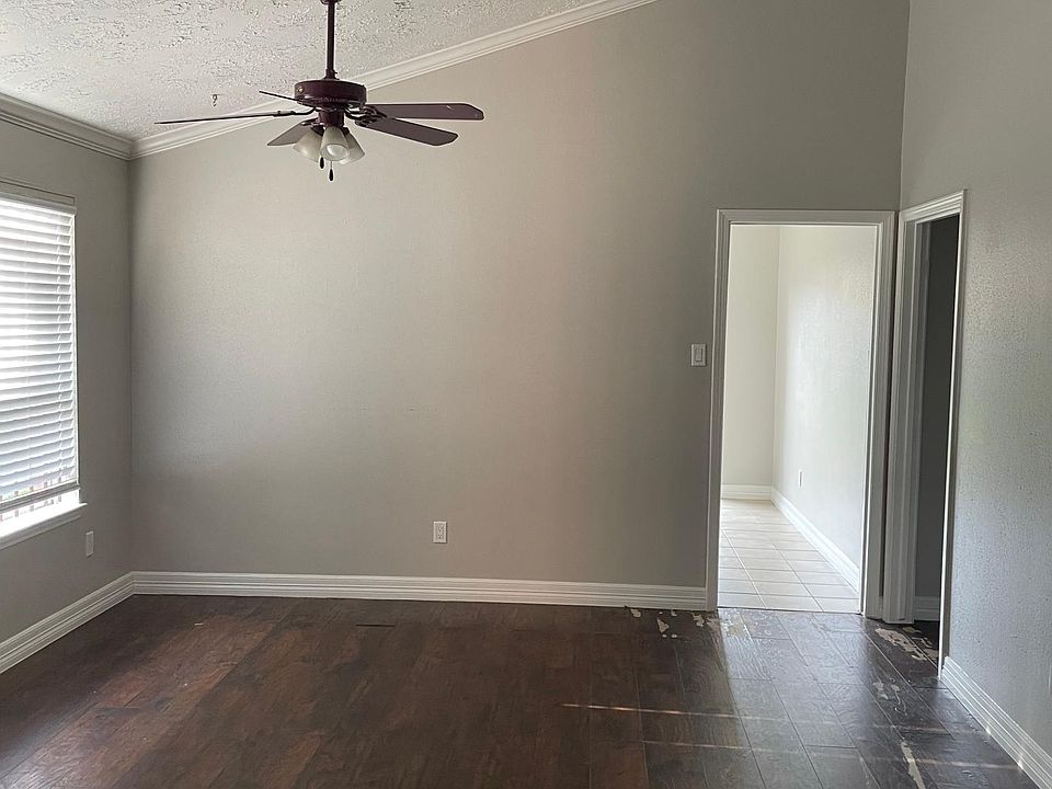 1st image of 6630 Canyon Way Dr