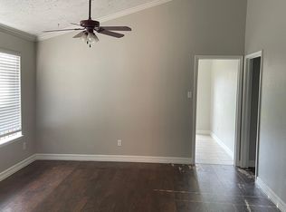 6630 Canyon Way Dr, Houston, TX 77086