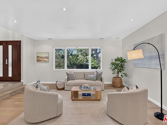 3rd image of 4262 Levitt Ln
