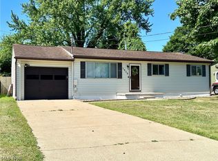 1210 16th St, Vienna, WV 26105