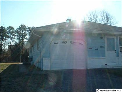 2nd image of 74 Guadeloupe Dr