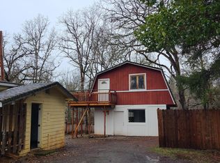 6020 Monument Dr #B, Grants Pass, OR 97526