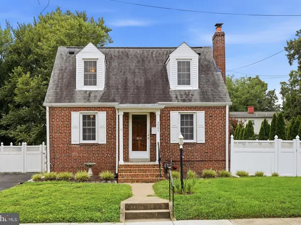 3504 14th St S, Arlington, VA 22204