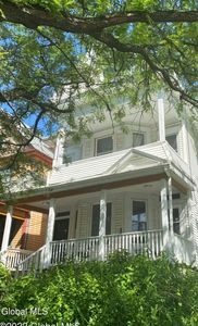 24 S Main Avenue, Albany, NY, 12208