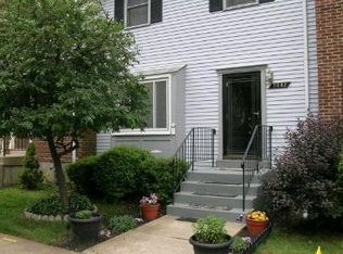 3082 Southern Elm Ct, Fairfax, VA 22031