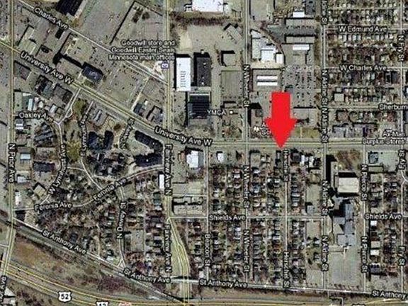 3rd image of 1738 University Ave W