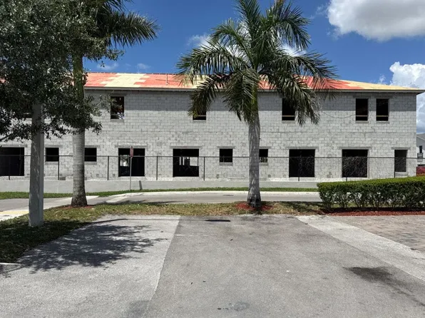 786 SW 12th St, Florida City, FL 33034