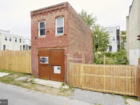 1716 Lemmon St, Baltimore, MD 21223