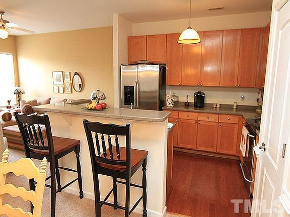 3rd image of 610 Village Lake Dr