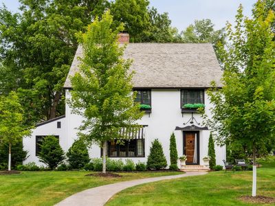153 Maple Hill Rd, Hopkins, MN, 55343