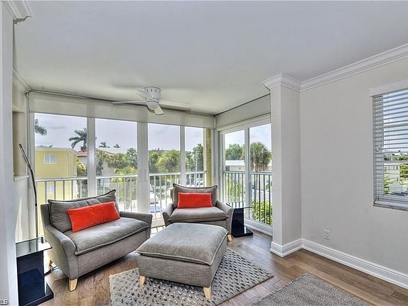 5th image of 900 8th Ave S APT 301