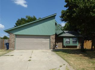 1828 David Ter, Oklahoma City, OK 73141