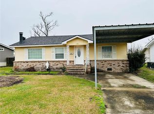 921 Bee Tree St, Westlake, LA 70669