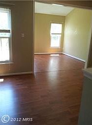 3rd image of 6301 Meadow Glade Ln