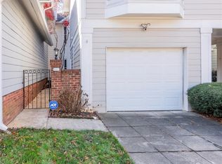 807 Greenleaf Ave, Charlotte, NC 28202