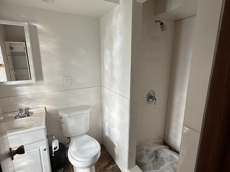 320 Hemlock Ave — Photo 12